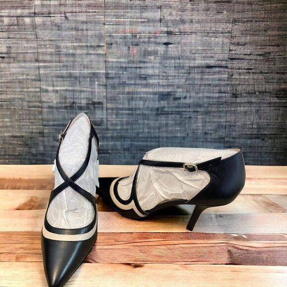 NEW Tahari Britta strappy pointed toe heels 7 1/2 Black/Vanilla Ice - Picture 3 of 6